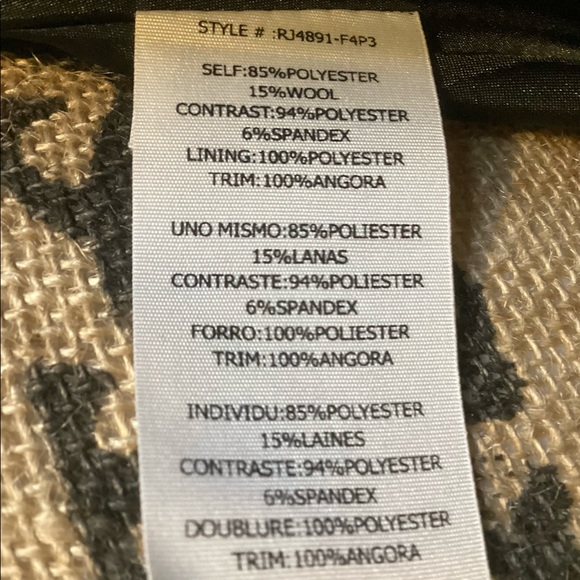 Plaid Coat w/Detachable Angora Collar - Picture 7 of 8